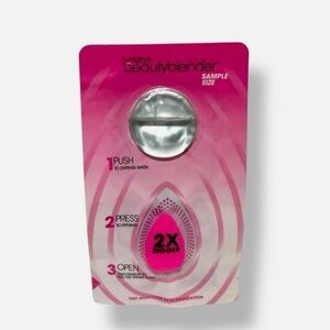 - Beautyblender Original Sample size